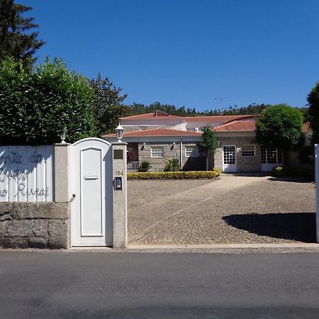 Quinta Do Alves Guest House ปาโซส เด เฟเฮรา ภายนอก รูปภาพ