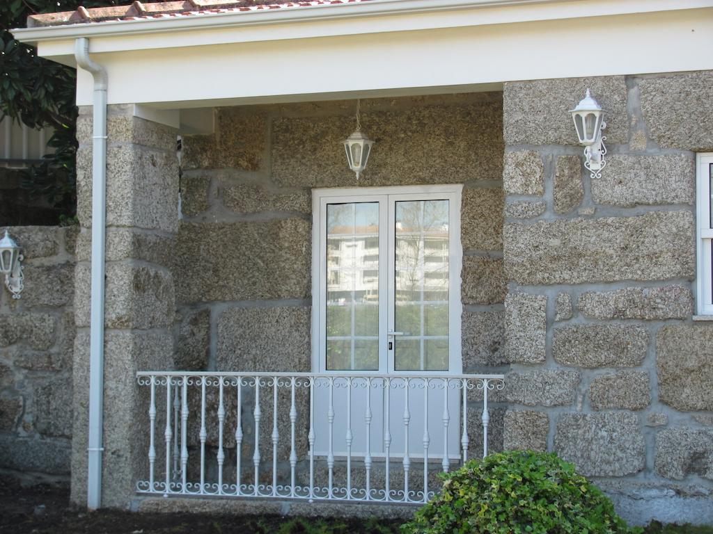 Quinta Do Alves Guest House ปาโซส เด เฟเฮรา ภายนอก รูปภาพ