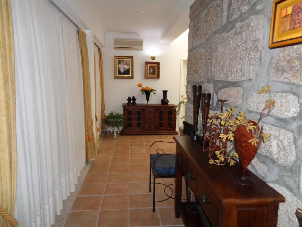 Quinta Do Alves Guest House ปาโซส เด เฟเฮรา ภายนอก รูปภาพ