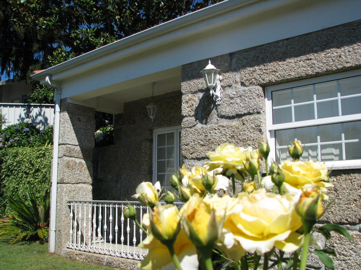 Quinta Do Alves Guest House ปาโซส เด เฟเฮรา ภายนอก รูปภาพ